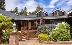 Coastal Hideaway